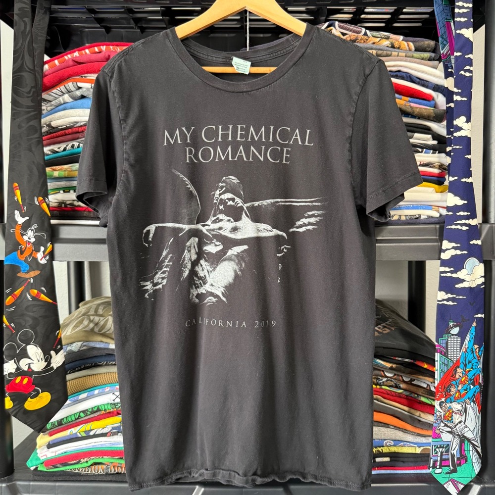 Modern Black My Chemical Romance California 2019 Graphic T-Shirt Size Medium